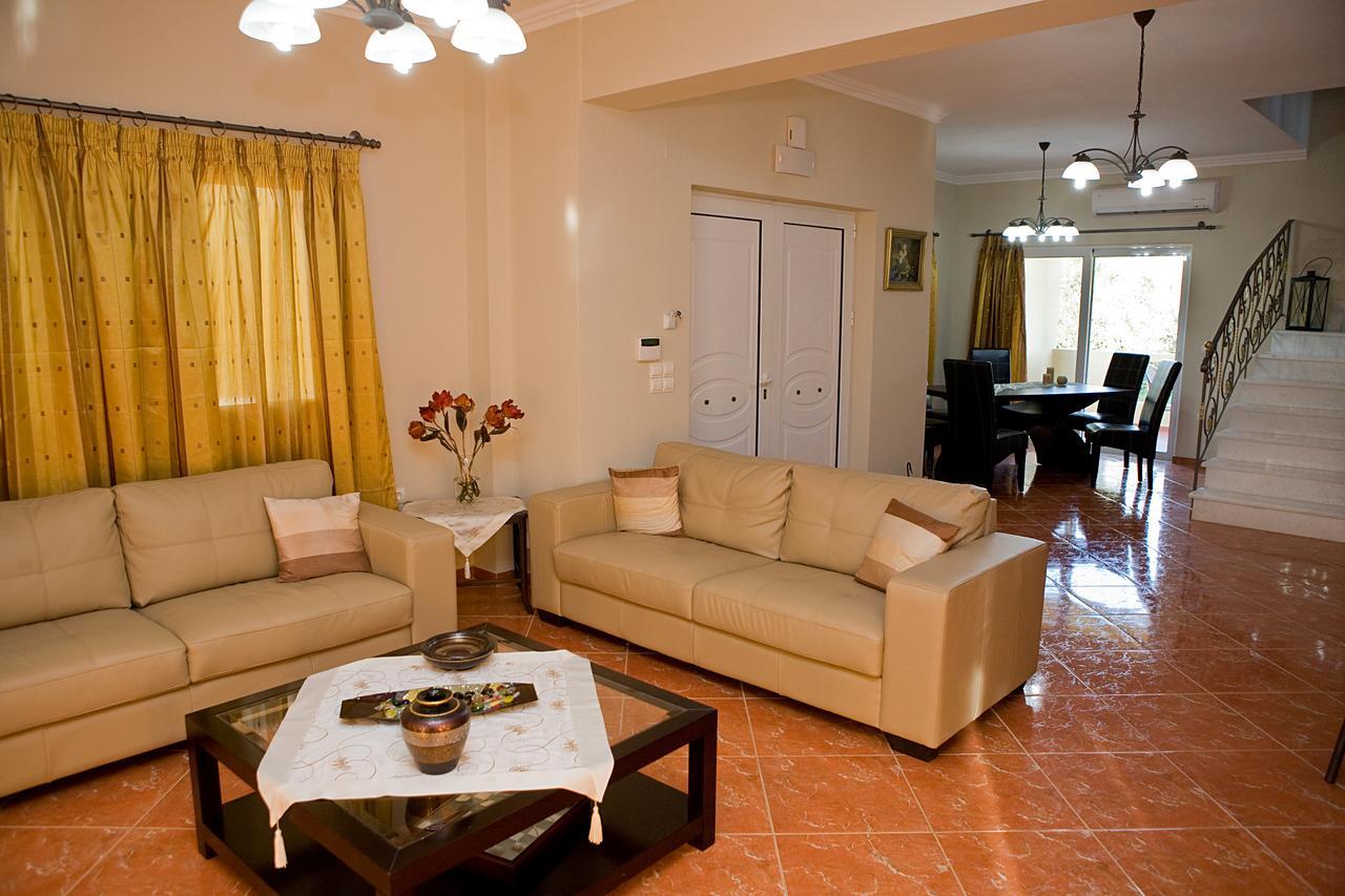 Villa Clio Arménoi 部屋 写真